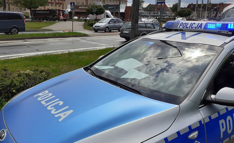 Kobieta potrącona na przejściu dla pieszych w Lęborku. Policja apeluje o ostrożność