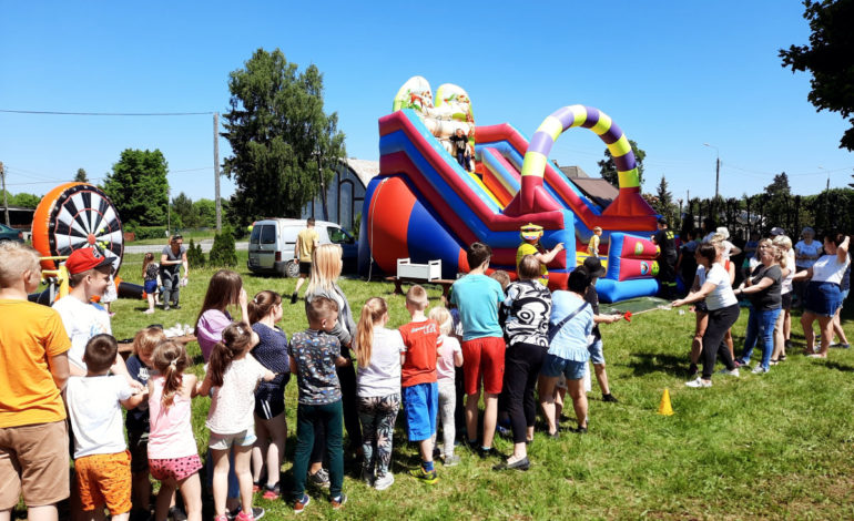 Rodzinne imprezowanie z Fundacją Lokalną w gminie Nowa Wieś Lęborska