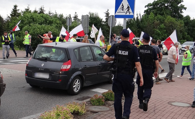 W Łebie protestowali armatorzy rybołówstwa rekreacyjnego