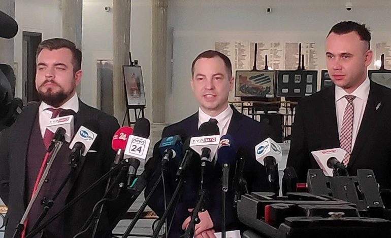 Szef lęborskich struktur Ruchu Narodowego spędził dwa pracowite dni w Sejmie