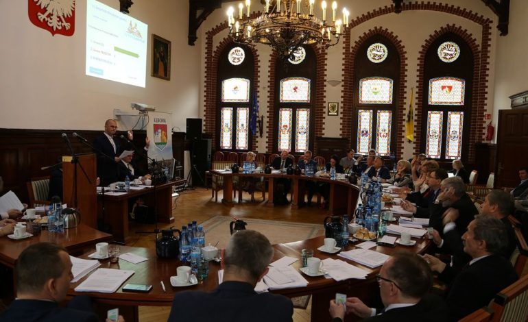 Sesja Rady Miejskiej w Lęborku – jakie tematy zostaną poruszone