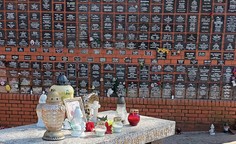 Czy w Lęborku potrzebny jest Mur Pamięci? Propozycja radnego Zbigniewa Rudyka