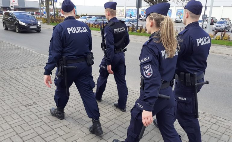 Słuchacze Słupskiej Szkoły Policji na praktykach w Lęborku