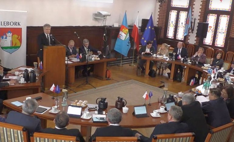 L sesja Rady Miejskiej w Lęborku – ciekawe interpelacje i zapytania radnych… 