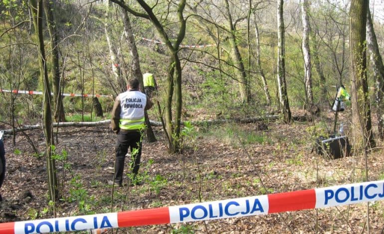  Ciało mężczyzny znaleziono w lesie w Lęborku